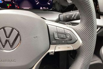 Volkswagen Golf 2.0 TDI 150 Black Edition 5dr DSG