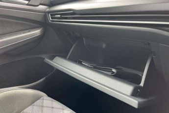 Volkswagen Golf 2.0 TDI 150 R-Line 5dr DSG