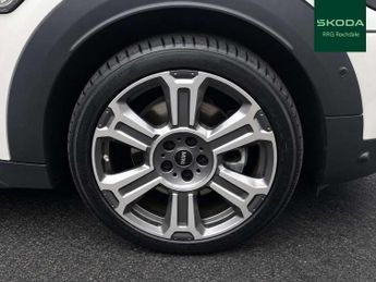 MINI Countryman 1.5 Cooper S E Exclusive ALL4 PHEV 5dr Auto