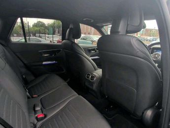 Mercedes-Benz GLC GLC 220d 4Matic AMG Line Premium 5dr 9G-Tronic