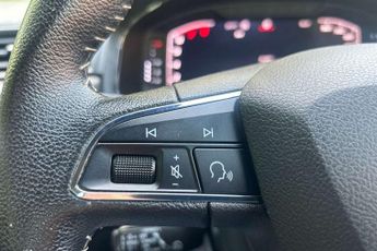 SEAT Arona 1.0 TSI 115 Xcellence Lux [EZ] 5dr DSG