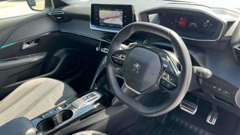 Peugeot 208 1.2 PureTech 100 Allure Premium + 5dr EAT8