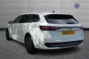 Volkswagen Passat 1.5 eTSI Elegance 5dr DSG