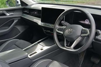 Volkswagen Passat 1.5 eTSI Elegance 5dr DSG