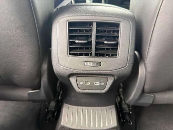 Volkswagen T-Roc 1.5 TSI R-Line 5dr DSG