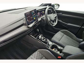 Volkswagen Golf 1.5 eTSI 150 R-Line 5dr DSG