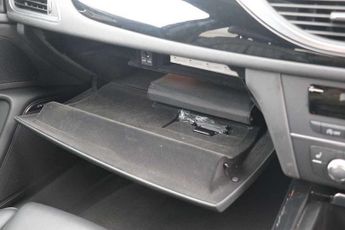 Audi A6 2.0 TDI Ultra Black Edition 5dr S Tronic