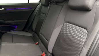 Volkswagen Golf 1.0 eTSI Active 5dr DSG