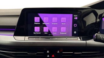 Volkswagen Golf 1.0 eTSI Active 5dr DSG
