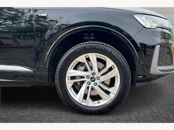 Audi Q7 50 TDI Quattro S Line 5dr Tiptronic