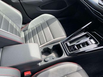 Volkswagen Golf 2.0 TSI 300 GTI Clubsport 5dr DSG