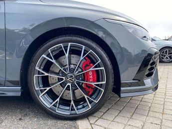 Volkswagen Golf 2.0 TSI 300 GTI Clubsport 5dr DSG