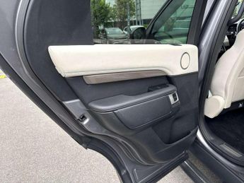Land Rover Discovery 3.0 SD6 HSE 5dr Auto