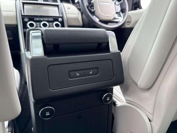 Land Rover Discovery 3.0 SD6 HSE 5dr Auto