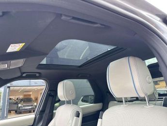 Land Rover Discovery 3.0 SD6 HSE 5dr Auto