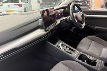 Volkswagen Golf 1.5 TSI 204 Match eHybrid 5dr DSG