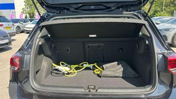 Volkswagen Golf 1.4 TSI eHybrid Style 5dr DSG