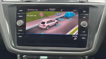 Volkswagen Tiguan 2.0 TDI Life 5dr