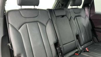 Audi Q7 45 TDI Quattro S Line 5dr Tiptronic