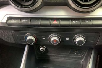 Audi Q2 35 TFSI Black Edition 5dr S Tronic