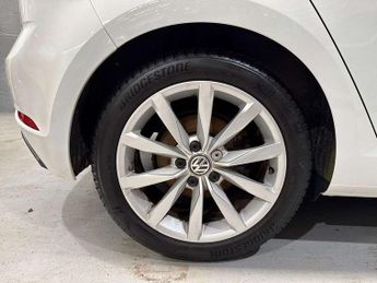 Volkswagen Golf 1.5 TSI EVO 150 GT 5dr DSG