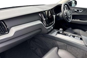 Volvo XC60 2.0 B5P Plus Dark 5dr AWD Geartronic