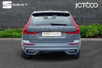 Volvo XC60 2.0 B5P Plus Dark 5dr AWD Geartronic