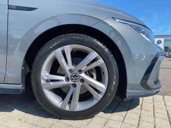 Volkswagen Golf 1.5 eTSI 150 R-Line 5dr DSG