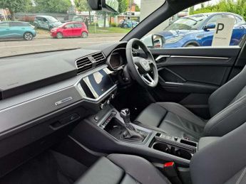 Audi Q3 35 TFSI S Line 5dr S Tronic [Leather]