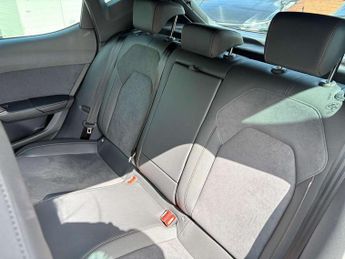 Cupra Leon 1.5 eHybrid 204 V2 5dr DSG