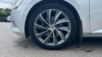 Skoda Superb 2.0 TSI Laurin + Klement 5dr DSG