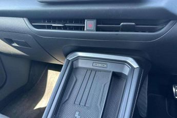 Volkswagen T-Roc 1.5 eTSI 150 R-Line 5dr DSG