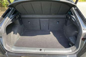 Cupra Formentor 1.5 eHybrid 204 V2 5dr DSG