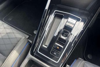 Volkswagen Golf 1.5 eTSI 150 R-Line 5dr DSG