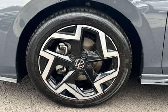 Volkswagen Golf 2.0 TDI 150 R-Line 5dr DSG