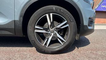 Volvo XC40 1.5 T3 [163] R DESIGN 5dr Geartronic