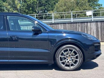 Porsche Cayenne S Platinum Edition 5dr Tiptronic S