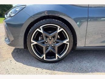 Cupra Leon 1.5 eTSI 150 V2 5dr DSG
