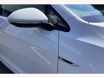 Volkswagen Golf 2.0 TDI R-Line 5dr DSG
