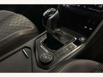 Volkswagen Tiguan 2.0 TDI 4Motion R-Line Edition 5dr DSG