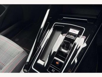 Volkswagen Golf 2.0 TSI 265 GTI 5dr DSG