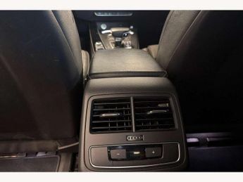 Audi A4 2.0 TDI 190 Quattro Black Edition 4dr S Tronic