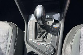 Volkswagen Tiguan 2.0 TDi 150 4Motion R-Line 5dr DSG