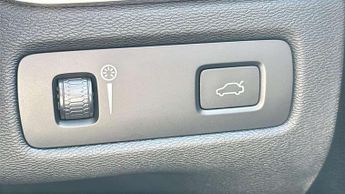 Volvo XC60 2.0 B5P R DESIGN 5dr Geartronic