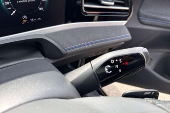 Volkswagen Passat 1.5 eTSI R-Line 5dr DSG