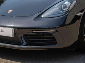 Porsche Boxster 2.0 2dr PDK