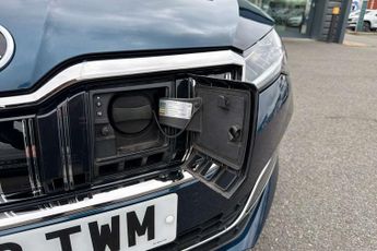 Skoda Superb 1.4 TSI iV SE L DSG 5dr