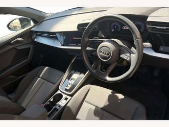 Audi A3 35 TDI Technik 5dr S Tronic