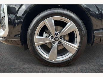 Audi Q3 1.5 TFSI S Line 5dr S Tronic