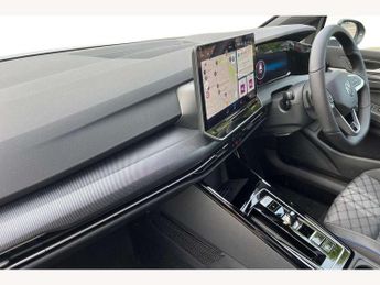 Volkswagen Golf 1.5 eTSI 150 R-Line 5dr DSG